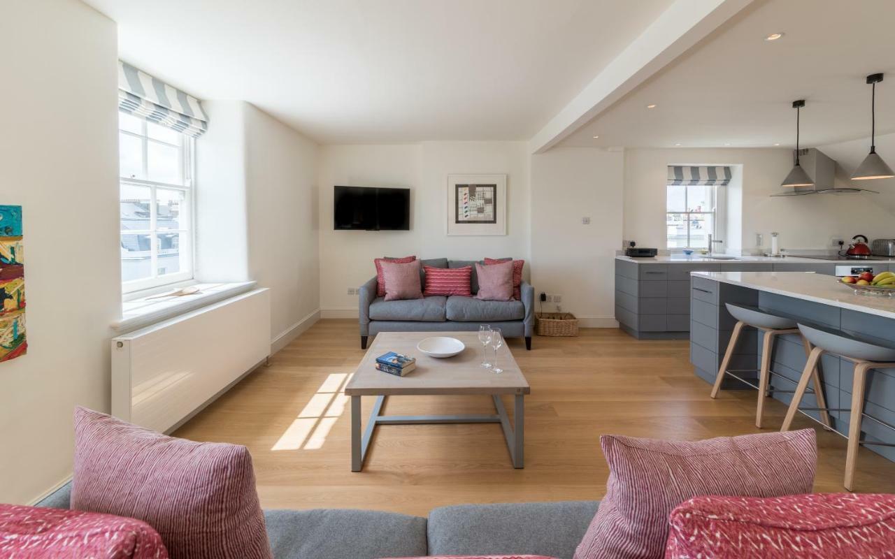 Dawson Place Apartament