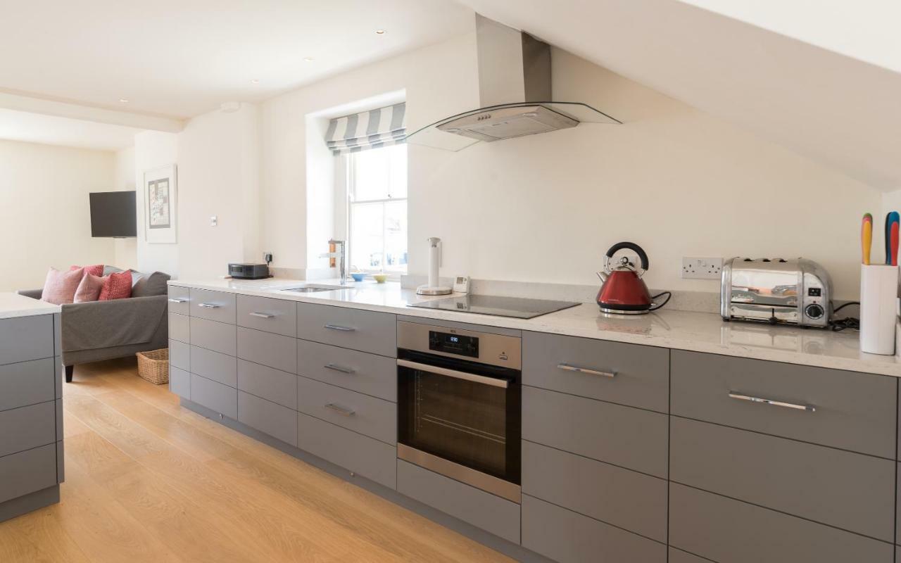 Dawson Place Apartament *